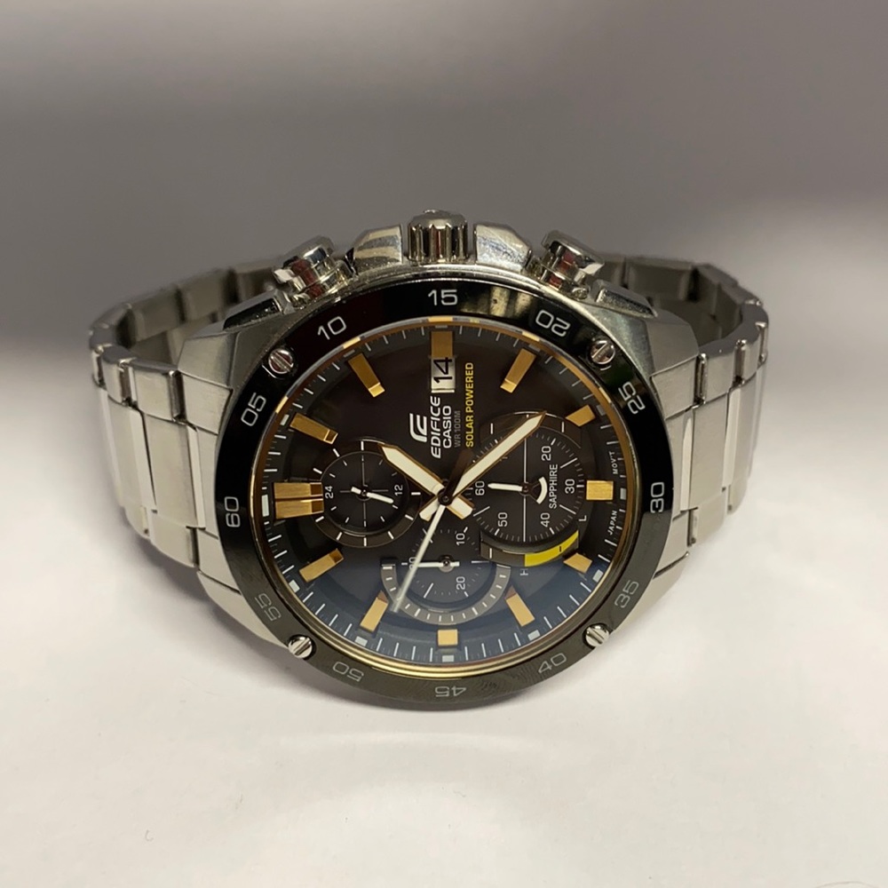 Edifice Casio solar powered men’s watch